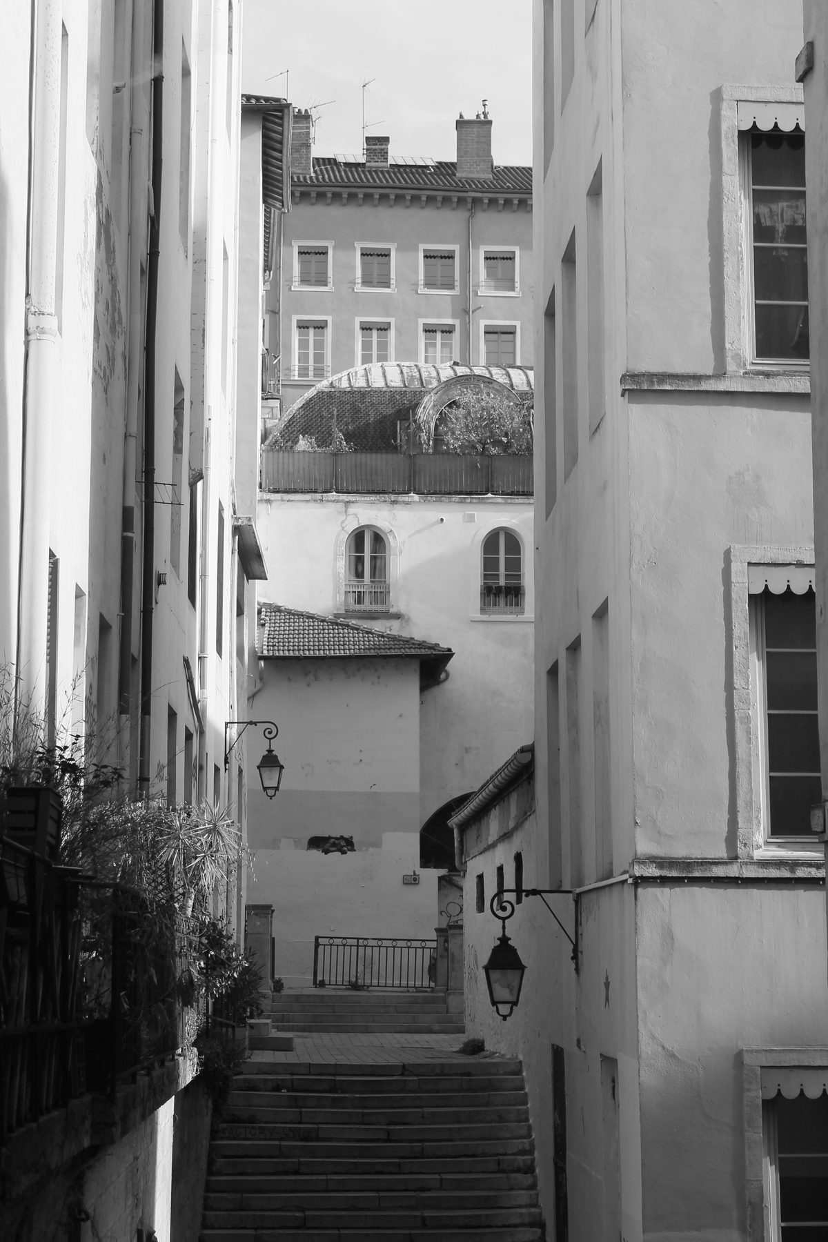 Les Traboules de Lyon : Plongée au Cœur des Passages Secrets